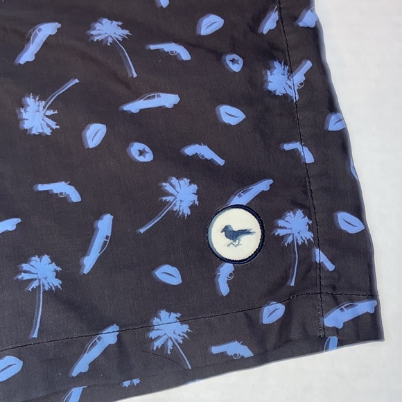 Modern Amusement mens 30 waist board shorts. Navy- cars,palms,gun,star,kiss - Picture 3 of 5